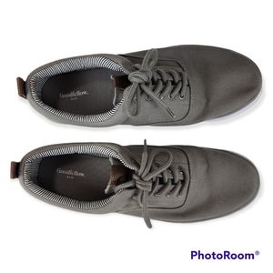 Goodfellow & Co gray and white canvas deck/boat shoes size 10